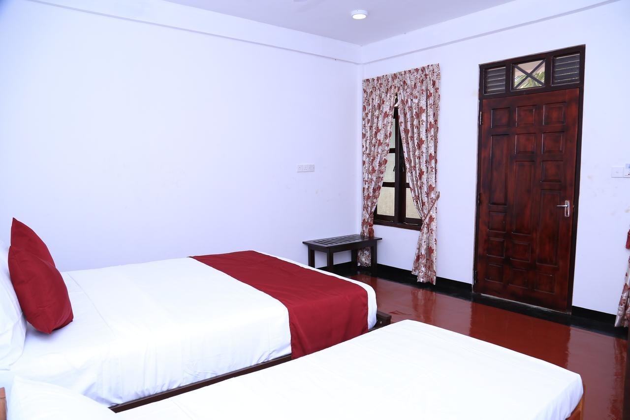 Crescent Sea Resort Nilaveli Exterior foto